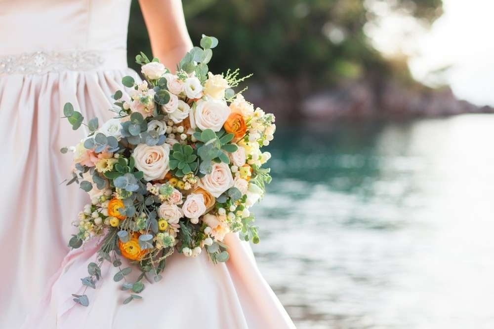 Blumensorten, Kräuter und Gewürze für den Brautstrauß