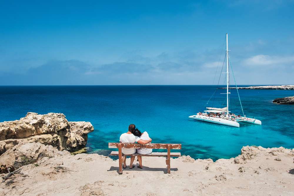 Traumhaftes Mittelmeer – Romantische Flitterwochen in Zypern